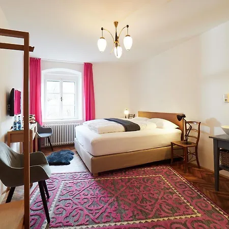 Gasthof Rahofer * Kronstorf